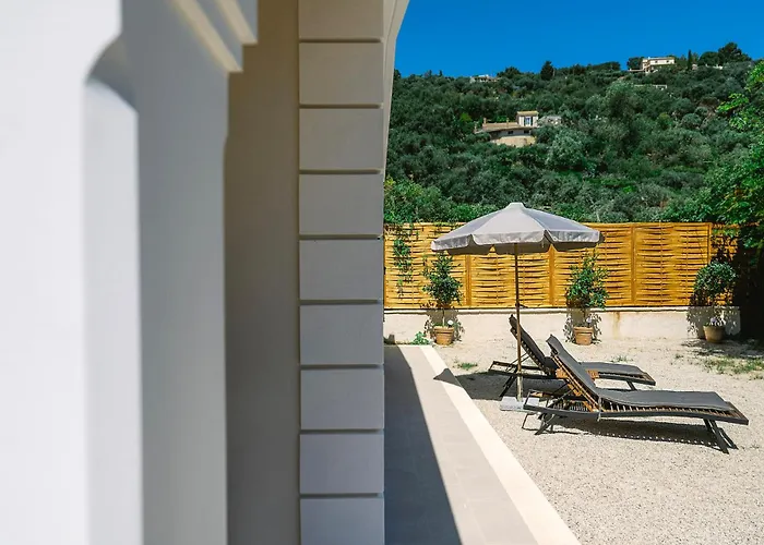 Villa Jinjola By Mavronas Agios Stefanos Kassiopi